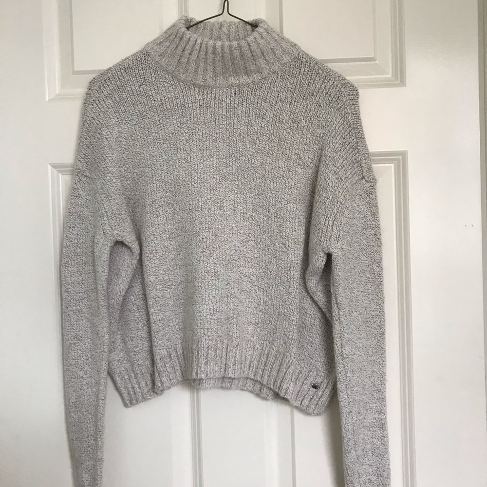 Heather grey turtle neck